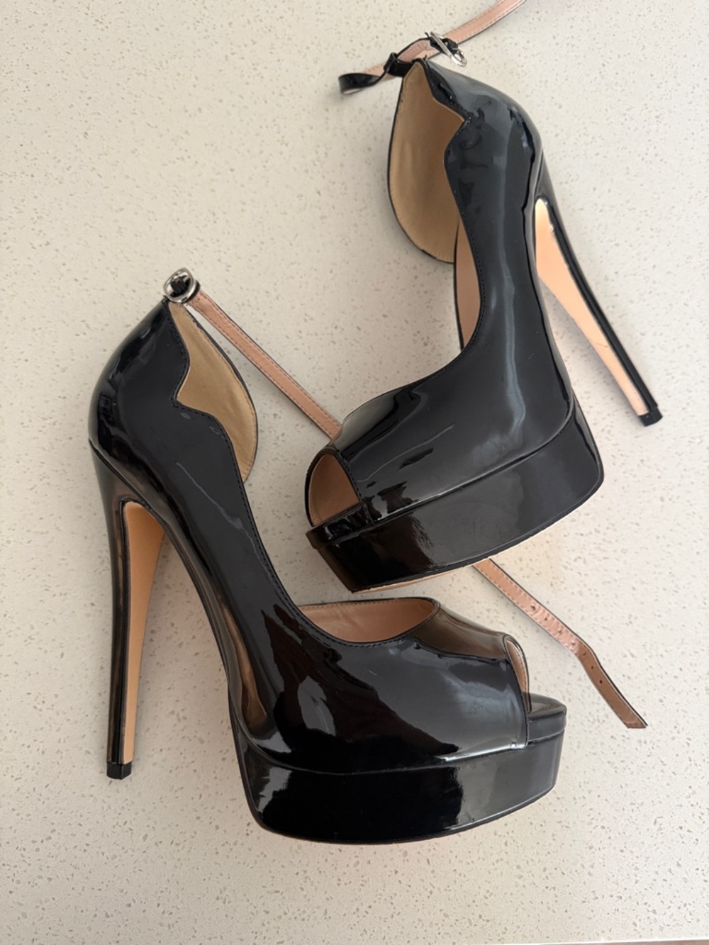 Super fetish high heels 7.5